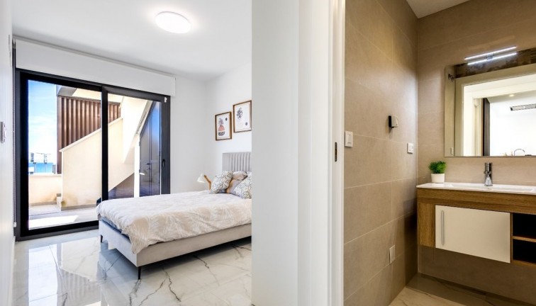 Resale - Apartment - Top Floor Apartment - Playa Flamenca
