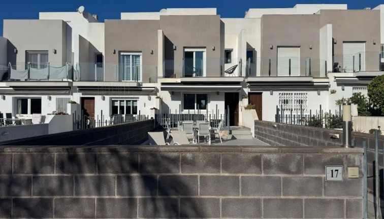 Jälleenmyynti - Paritalo/Rivitalo - Torrevieja - Aguas Nuevas