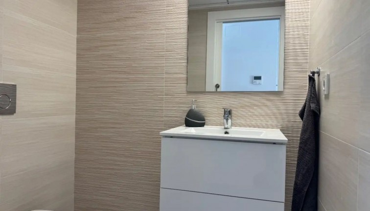 Jälleenmyynti - Paritalo/Rivitalo - Torrevieja - Aguas Nuevas