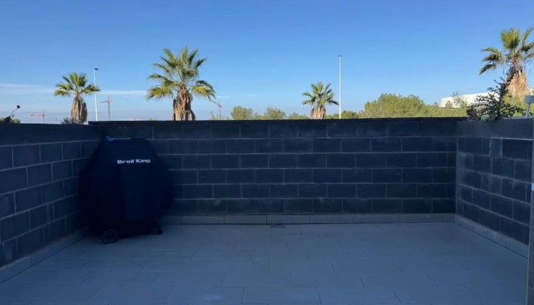 Jälleenmyynti - Paritalo/Rivitalo - Torrevieja - Aguas Nuevas