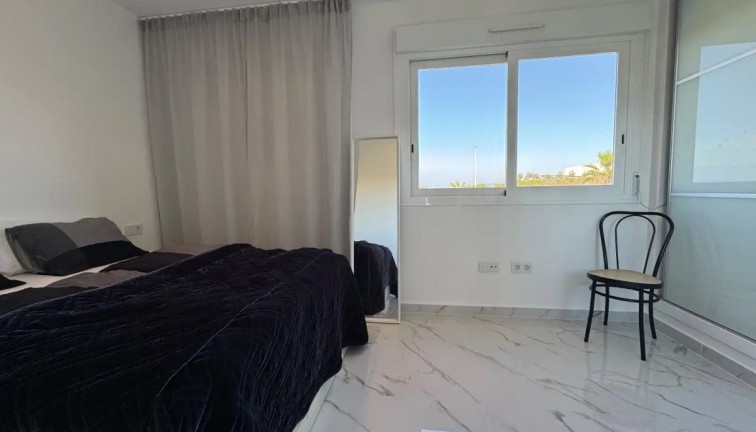 Jälleenmyynti - Paritalo/Rivitalo - Torrevieja - Aguas Nuevas
