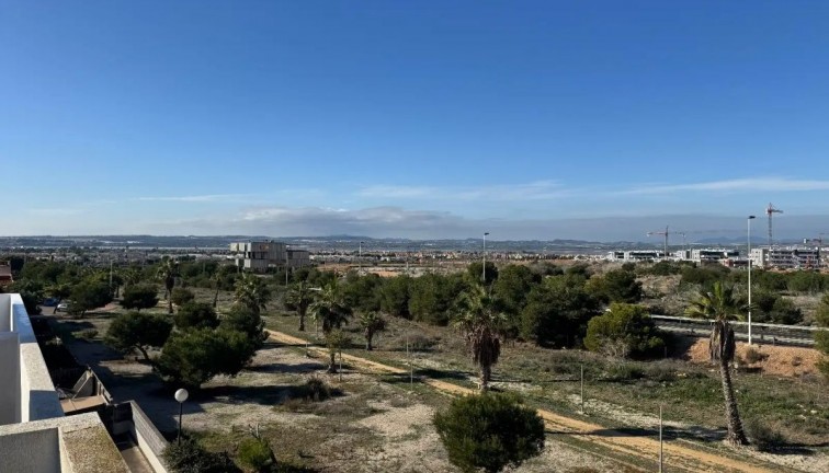 Jälleenmyynti - Paritalo/Rivitalo - Torrevieja - Aguas Nuevas