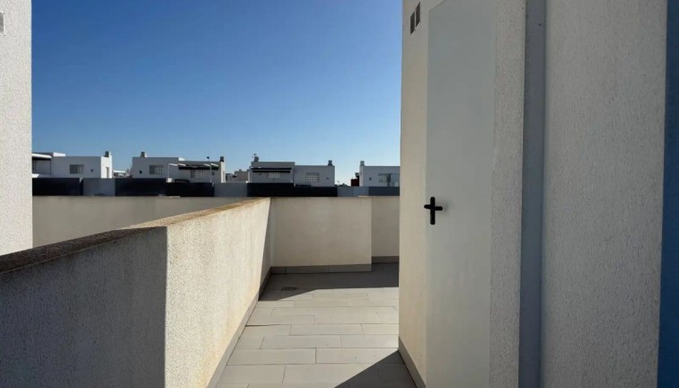 Jälleenmyynti - Paritalo/Rivitalo - Torrevieja - Aguas Nuevas