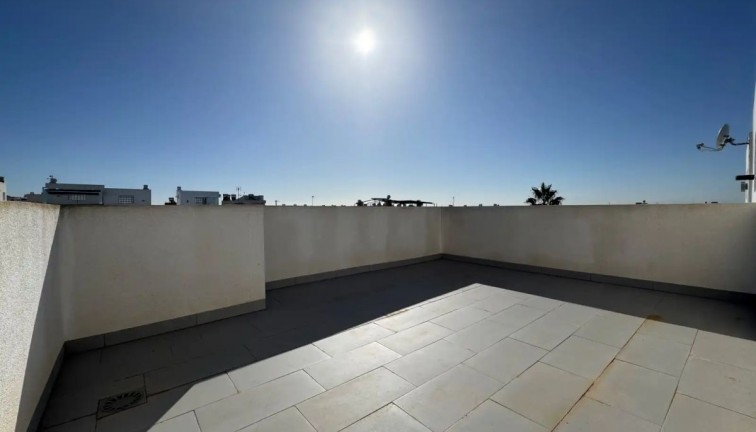 Jälleenmyynti - Paritalo/Rivitalo - Torrevieja - Aguas Nuevas