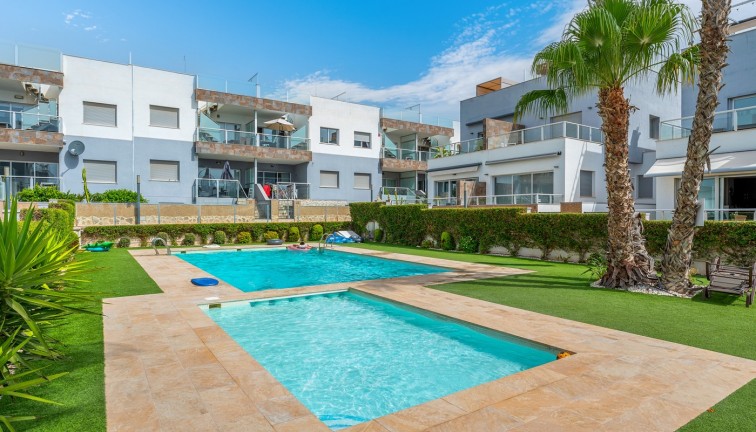 Jälleenmyynti - Bungalow - Orihuela Costa - Punta Prima
