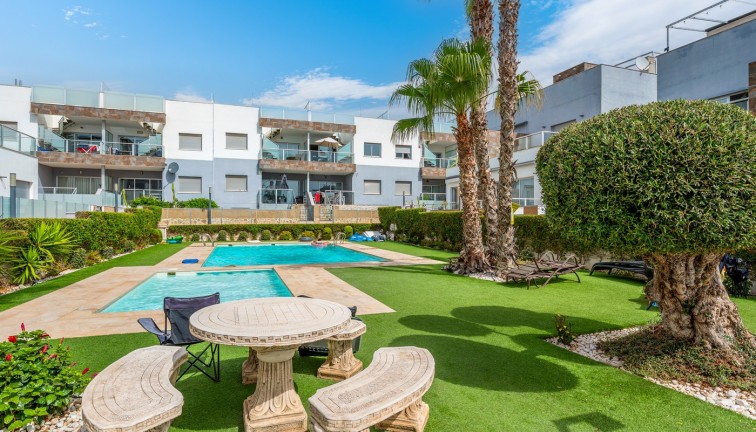 Jälleenmyynti - Bungalow - Orihuela Costa - Punta Prima