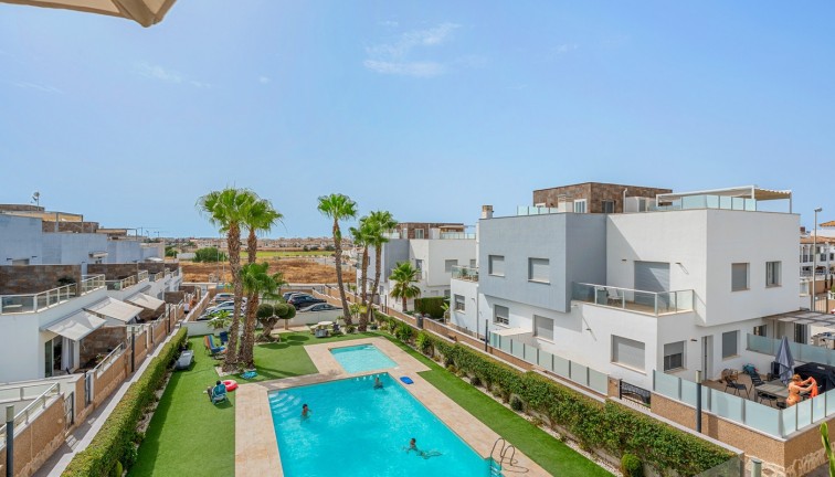 Jälleenmyynti - Bungalow - Orihuela Costa - Punta Prima
