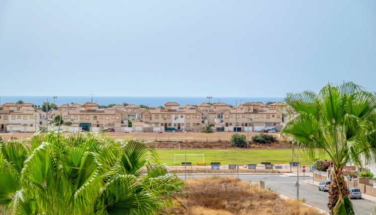 Jälleenmyynti - Bungalow - Orihuela Costa - Punta Prima