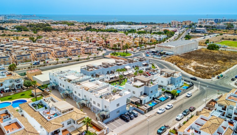 Jälleenmyynti - Bungalow - Orihuela Costa - Punta Prima