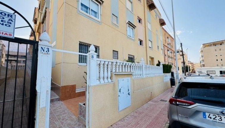 Reventa - Apartamento / piso - La Mata - LA MATA