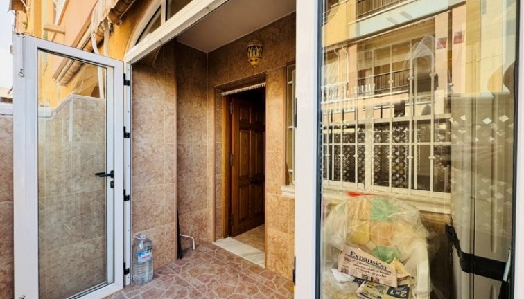 Reventa - Apartamento / piso - La Mata - LA MATA
