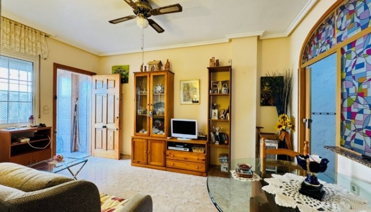 Reventa - Apartamento / piso - La Mata - LA MATA
