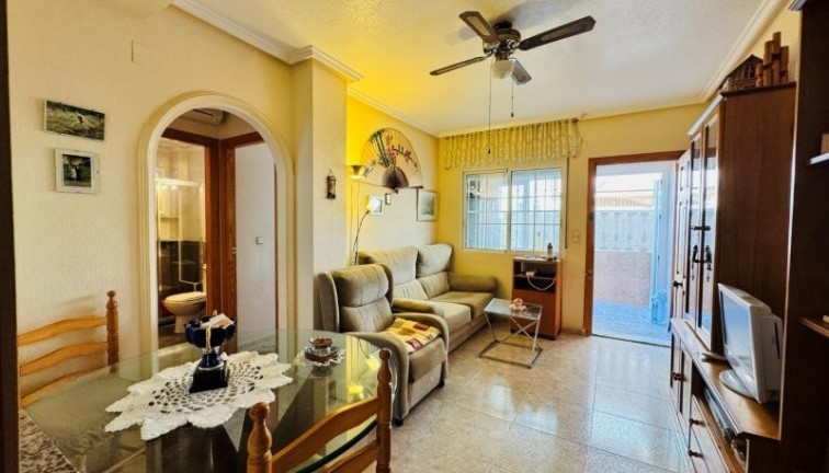 Reventa - Apartamento / piso - La Mata - LA MATA