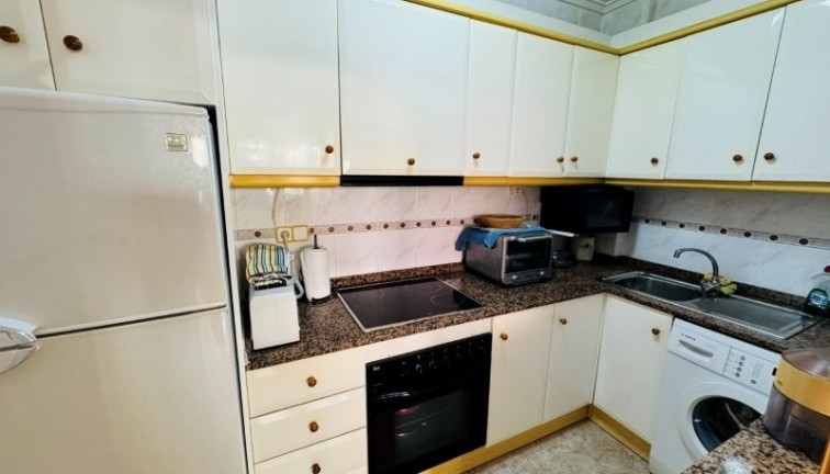 Reventa - Apartamento / piso - La Mata - LA MATA