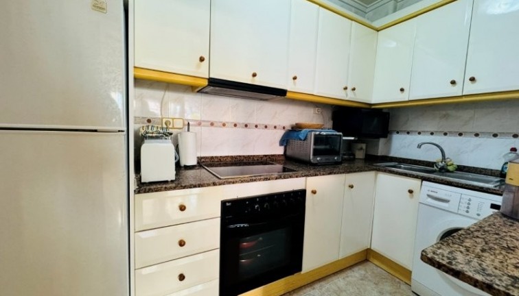 Reventa - Apartamento / piso - La Mata - LA MATA