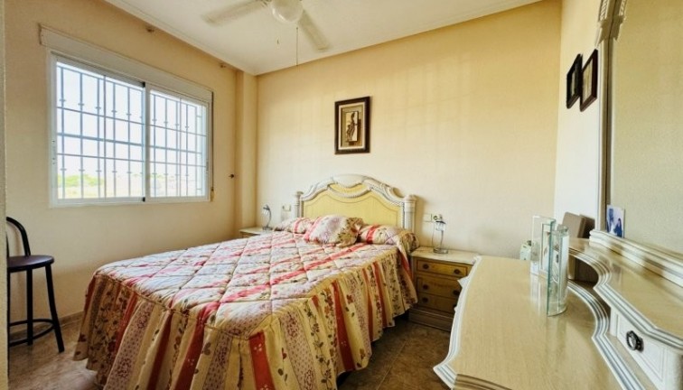 Reventa - Apartamento / piso - La Mata - LA MATA