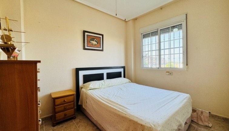 Reventa - Apartamento / piso - La Mata - LA MATA