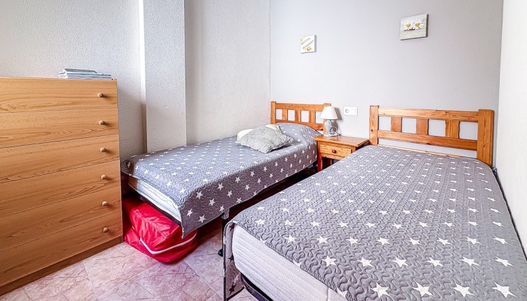 Jälleenmyynti - Asunto - Torrevieja
