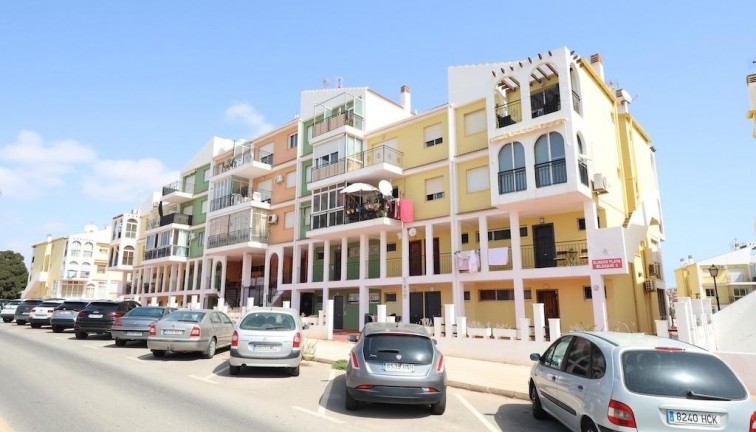 Resale - Apartment - Torrevieja - La veleta