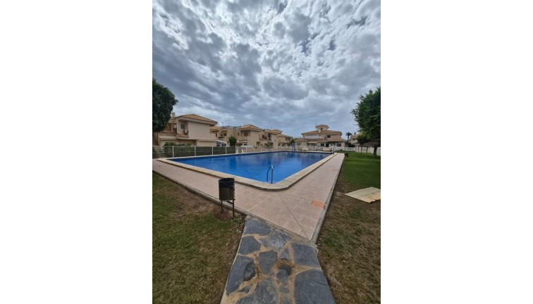 Jälleenmyynti - Paritalo/Rivitalo - Orihuela Costa - Playa Flamenca