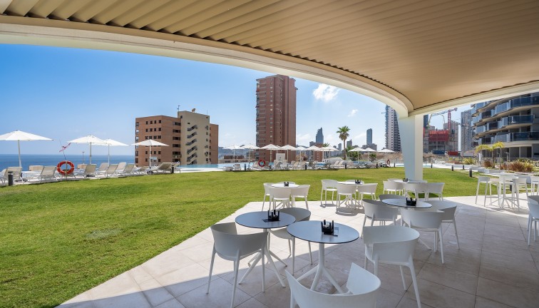 Uudistuotanto - Asunto - Benidorm