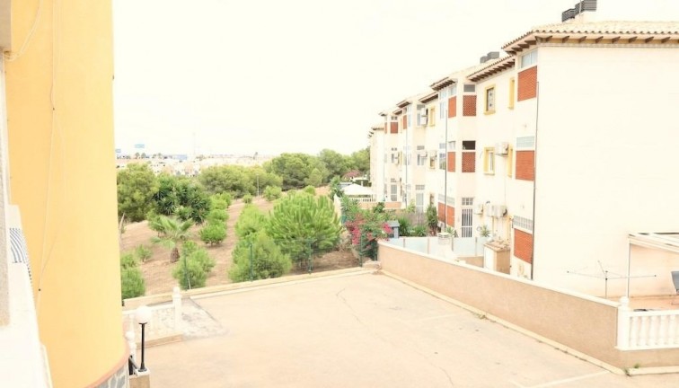 Jälleenmyynti - Asunto - Orihuela Costa - La Zenia