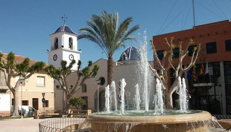 Uudistuotanto - Erillistalo - San Fulgencio - Urb. La Marina