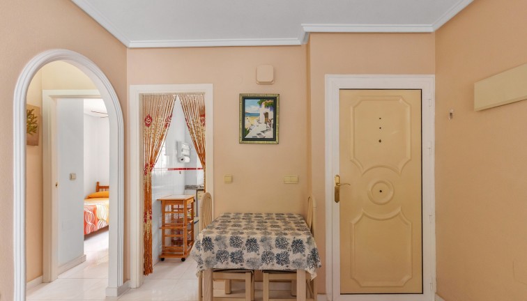 Resale - Apartment - Torrevieja - Rocio del Mar