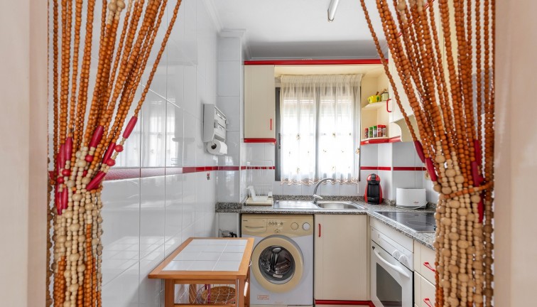 Resale - Apartment - Torrevieja - Rocio del Mar