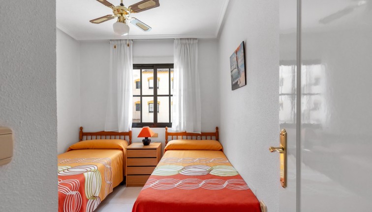 Resale - Apartment - Torrevieja - Rocio del Mar