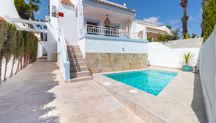 Jälleenmyynti - Erillistalo - Orihuela Costa - Villamartín