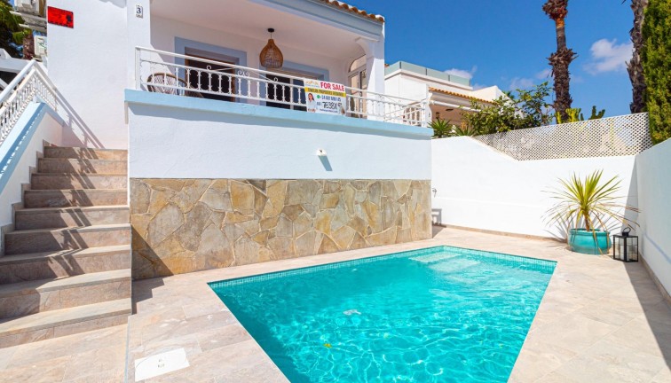 Jälleenmyynti - Erillistalo - Orihuela Costa - Villamartín