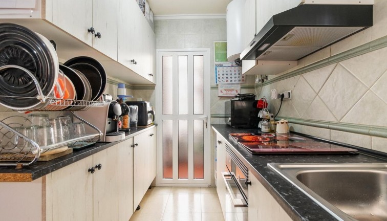 Resale - Chalet - Orihuela Costa - Villamartín