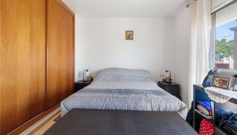 Resale - Chalet - Orihuela Costa - Villamartín