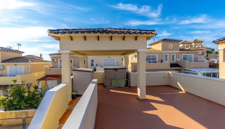 Resale - Chalet - Orihuela Costa - Villamartín