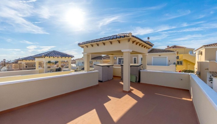 Resale - Chalet - Orihuela Costa - Villamartín