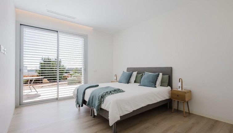 Jälleenmyynti - Erillistalo - Orihuela Costa - Las Colinas