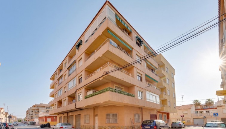 Jälleenmyynti - Asunto - Torrevieja - Acequion
