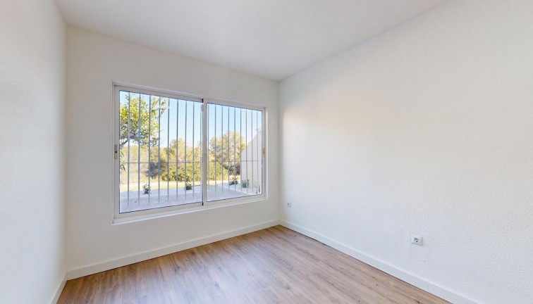 Återförsäljning - Bungalow - Orihuela Costa - Villamartín