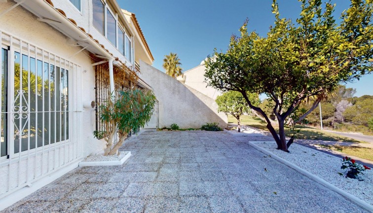 Återförsäljning - Bungalow - Orihuela Costa - Villamartín