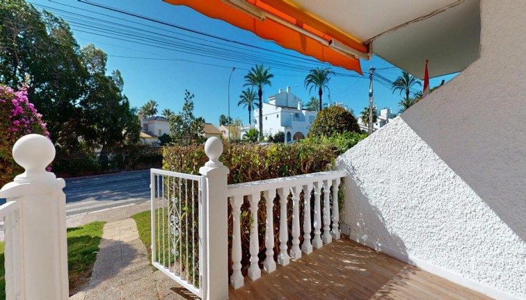 Återförsäljning - Bungalow - Orihuela Costa - Villamartín