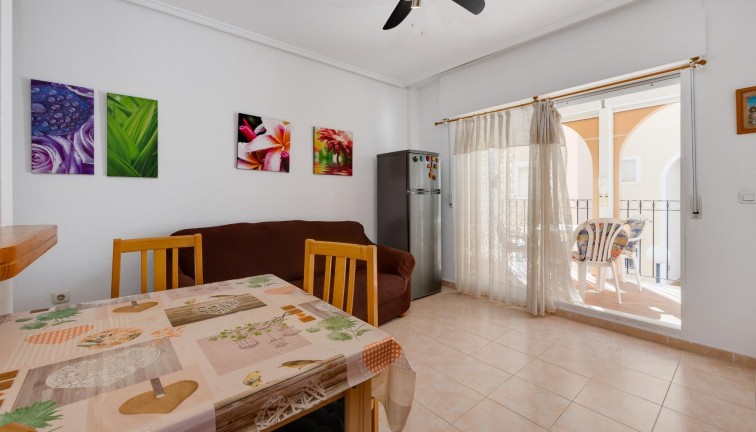 Jälleenmyynti - Bungalow - Torrevieja - Acequion