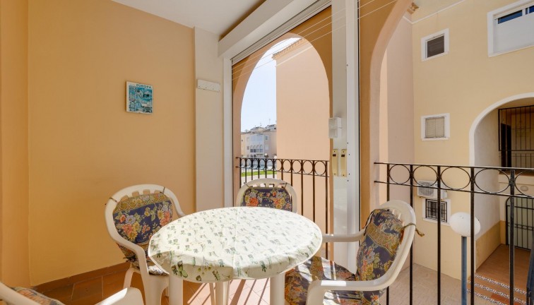 Jälleenmyynti - Bungalow - Torrevieja - Acequion