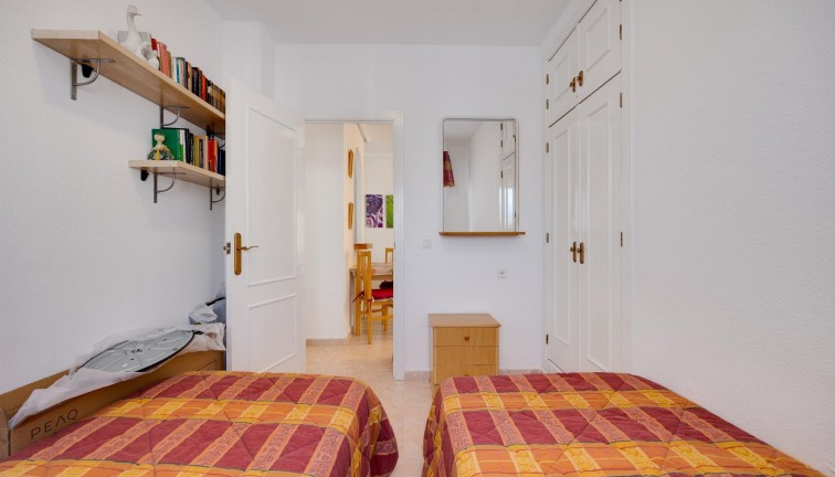 Jälleenmyynti - Bungalow - Torrevieja - Acequion