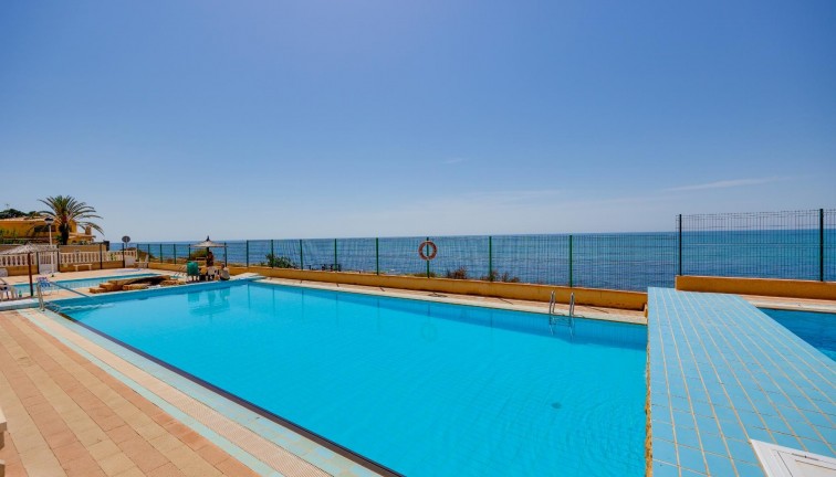 Återförsäljning - Lägenhet - Torrevieja