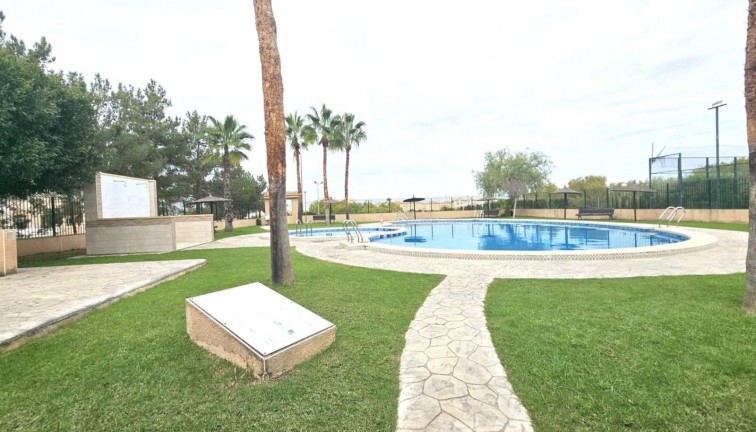Jälleenmyynti - Erillistalo - Orihuela Costa - Dream Hills