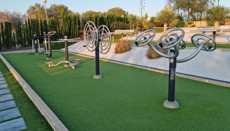 Jälleenmyynti - Erillistalo - Orihuela Costa - Dream Hills