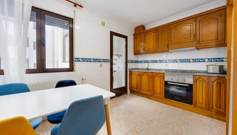 Reventa - Apartamento / piso - San Miguel de Salinas