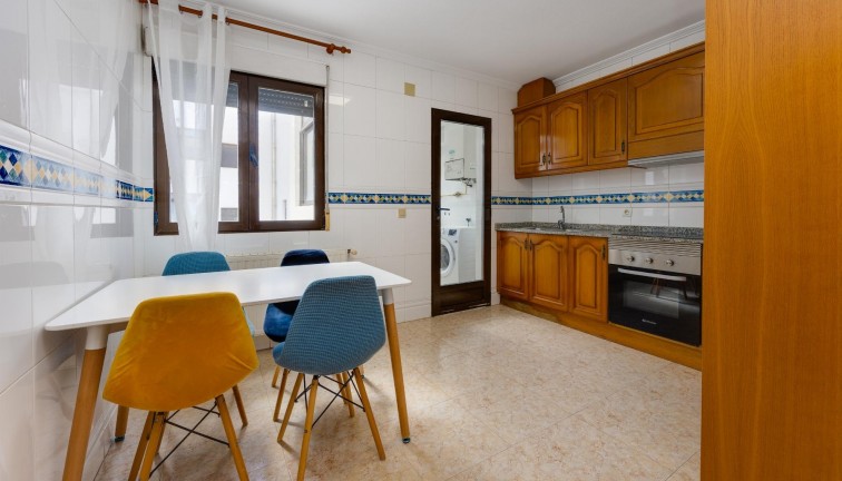 Reventa - Apartamento / piso - San Miguel de Salinas