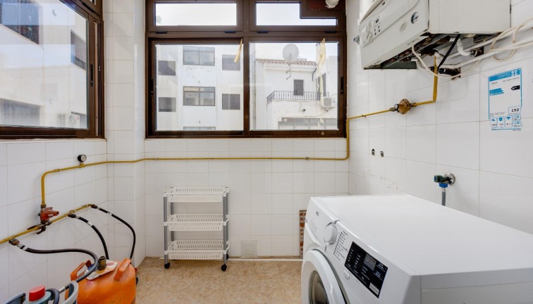 Reventa - Apartamento / piso - San Miguel de Salinas